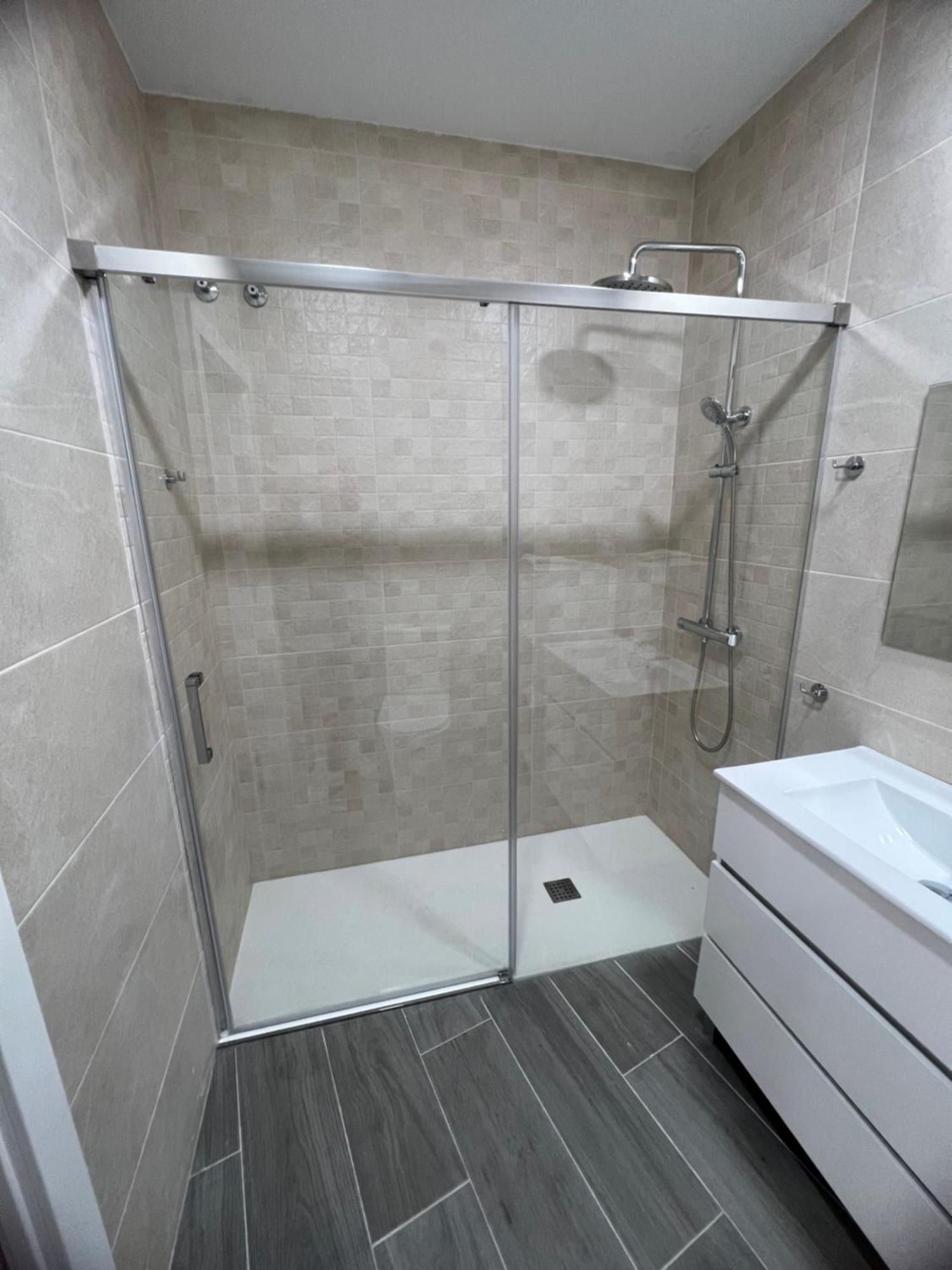 Apartamentos Montalvo Metropolis C Torremolinos Eksteriør billede