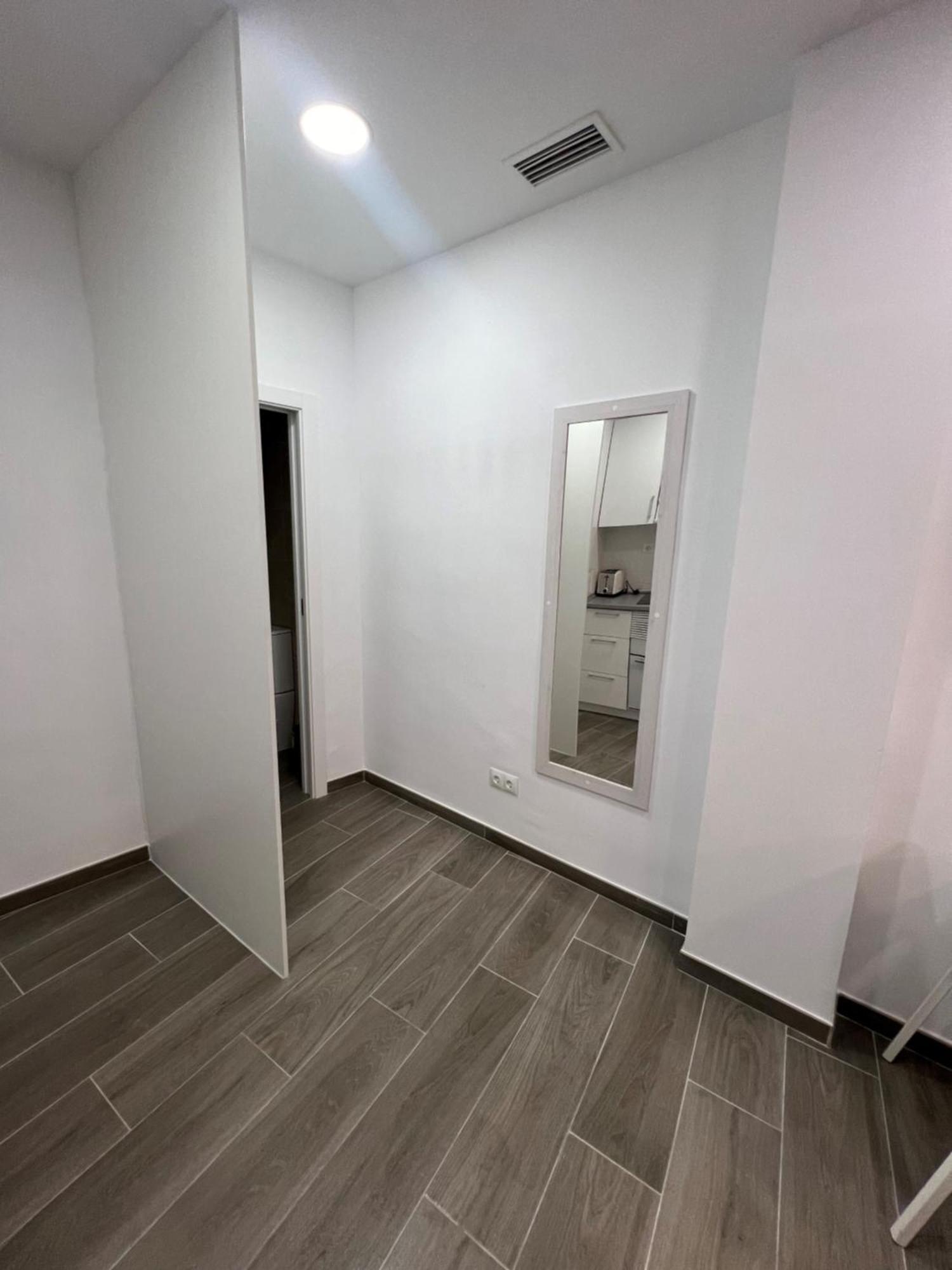 Apartamentos Montalvo Metropolis C Torremolinos Eksteriør billede